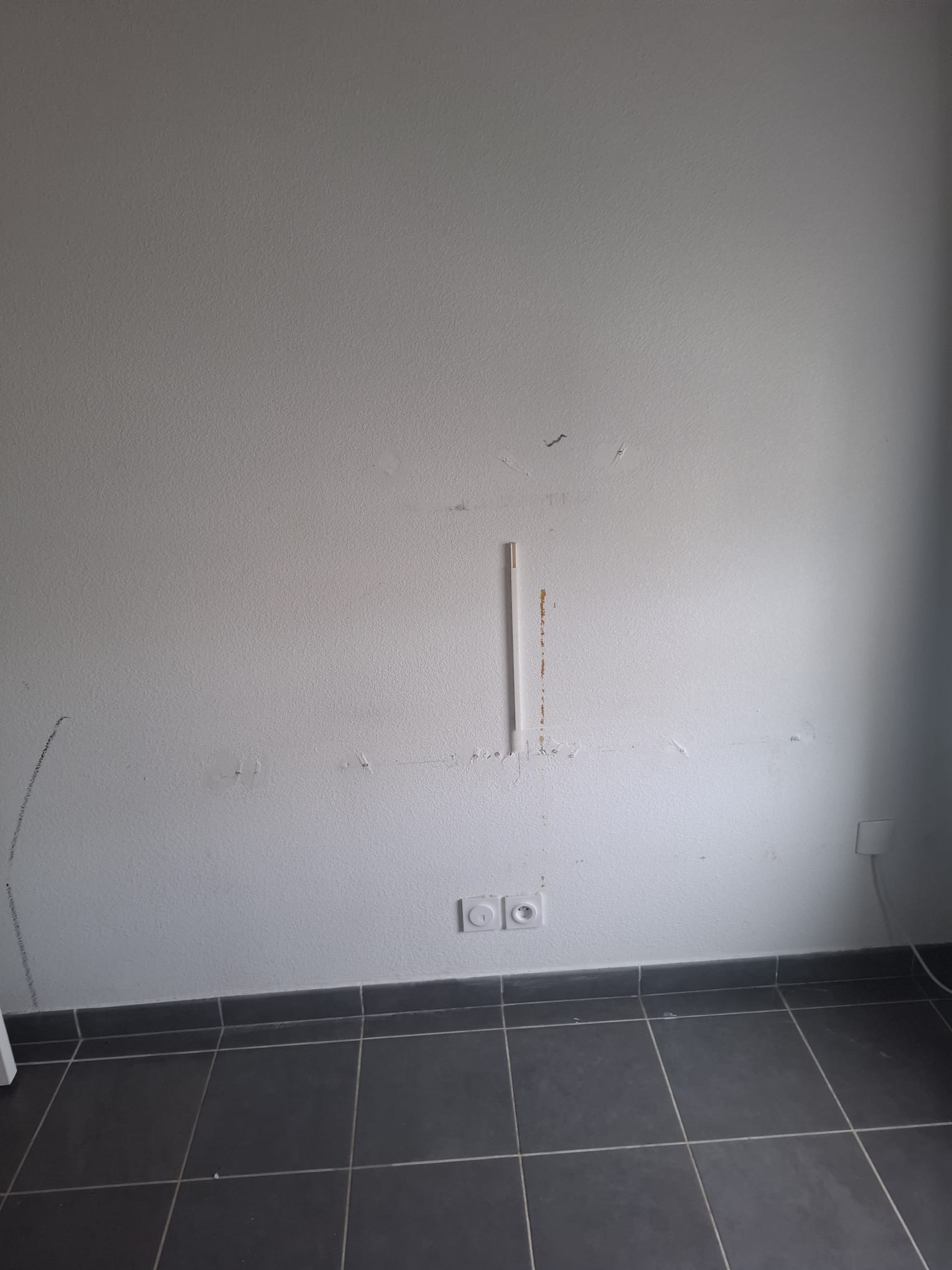 Débarras réalisé par Farah Débarras