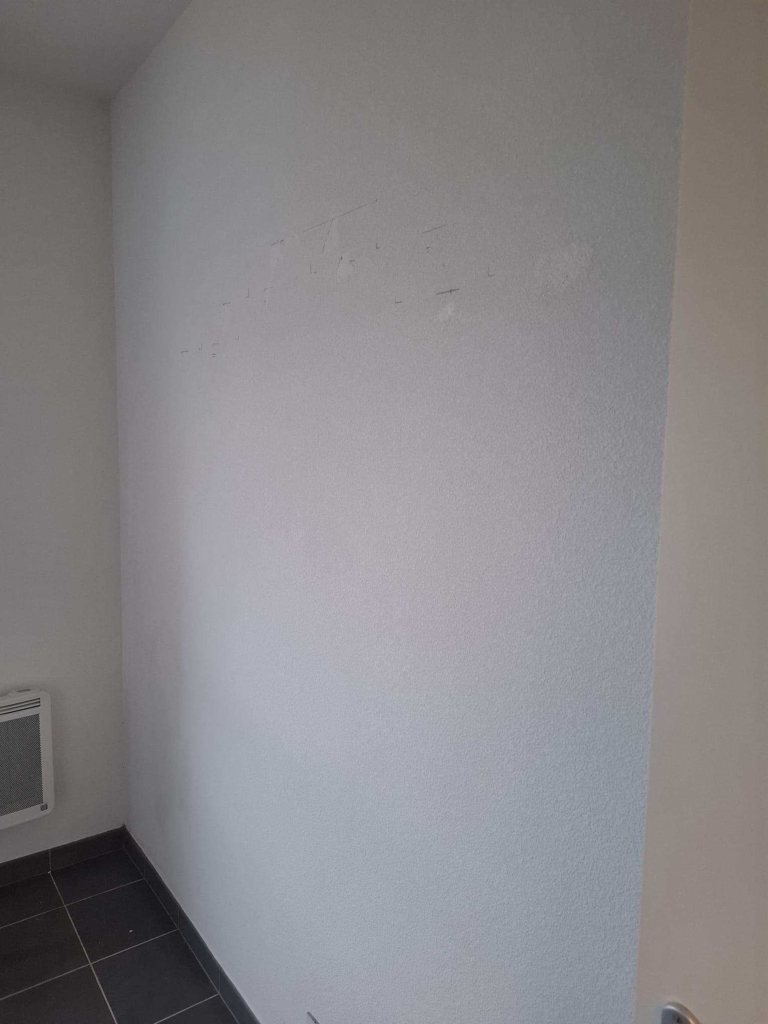 Débarras réalisé par Farah Débarras